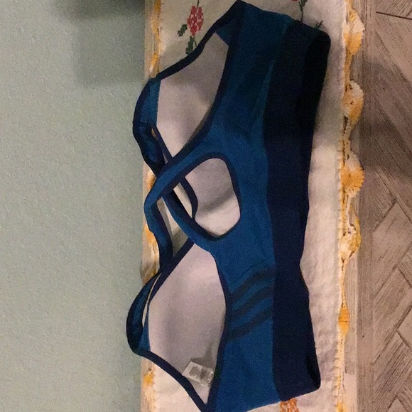 Adidas Sports Bra - Picture 3 of 7